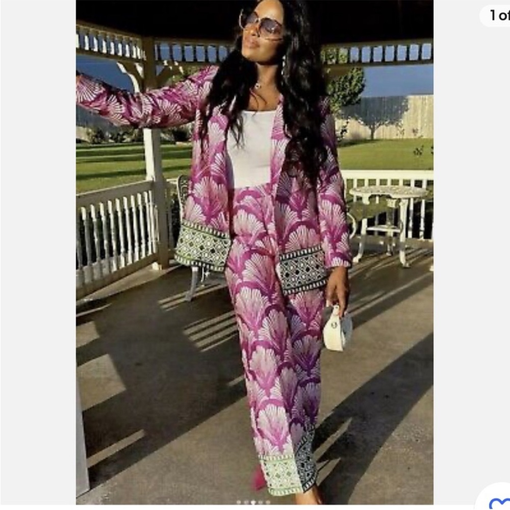 NWT ZARA SATIN EFFECT PRINTED SIZE XL 
🚨FIRM PRICE - Picture 4 of 16